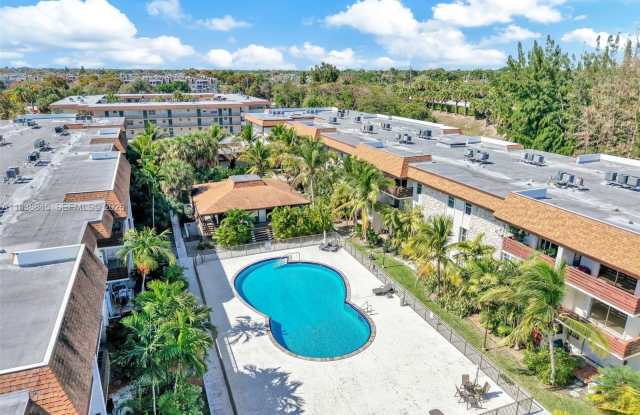 7483 SW 82nd St photos photos