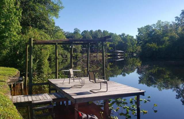 3801 WOODMERE LN Gallery 2