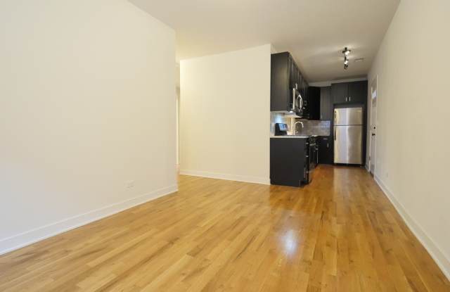 2207 W Eastwood Ave photos photos