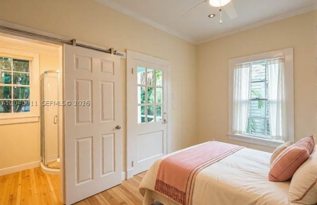 1411 Truman Ave photos photos