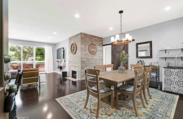 11225 Peach Grove Street photos photos