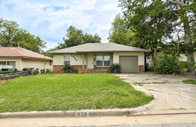 Charming 3-Bedroom Home Near the Capitol – Don’t Miss Out! Gallery 3