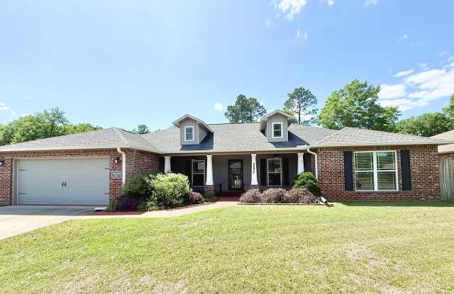 Spacious 4-Bedroom Home - Pace Mill Creek photos photos