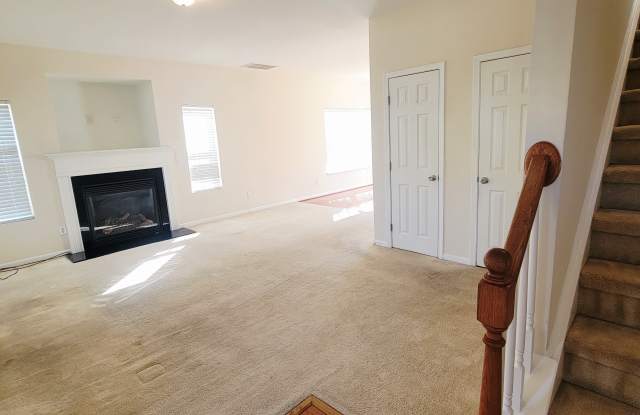513 Sternwheel Way Gallery 2