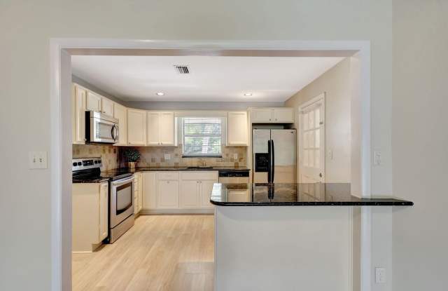 10789 N Military Trail photos photos