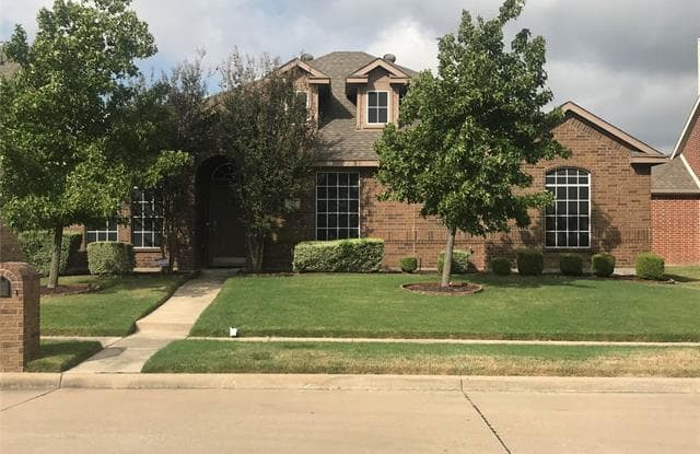 203 Timbershade Drive - 203 Timbershade Drive, Red Oak, TX 75154