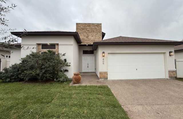 Alexander Uptown Subdivision photos photos