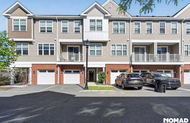 Charming 3BR Condo in Highland Park photos photos