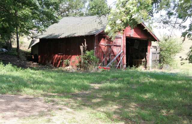 Acreage in Rural Burbank Gallery 4