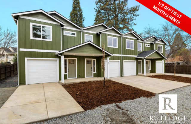 Jacksonville Townhome!  Private End Unit Gallery 1