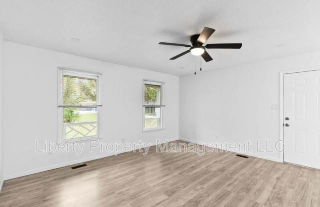 104 Greeley Circle Gallery 4