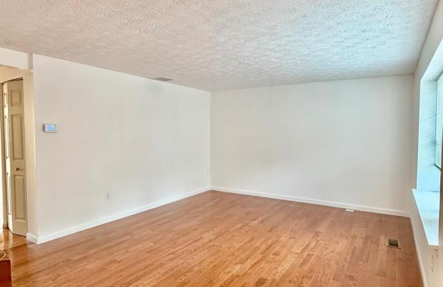 1234 ELM GROVE Circle Gallery 4