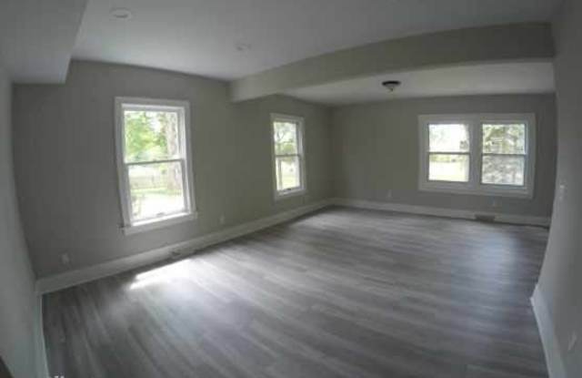 5408 Byron Center Ave SW Gallery 3