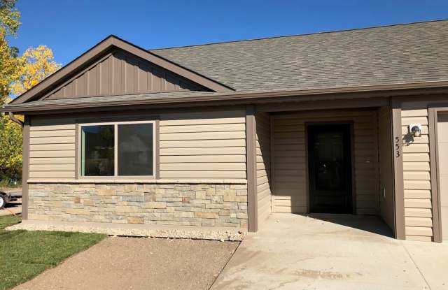 2 BED/2 BATH/ 2 CAR GARAGE photos photos