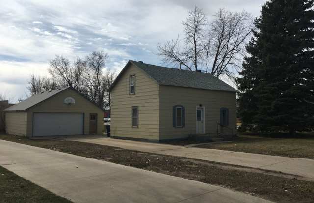3 Bed 1 Bath with Double Stall Garage photos photos