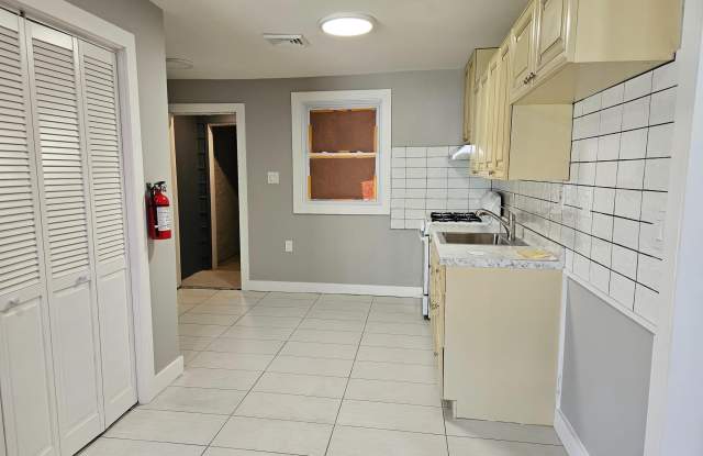 201 KINSLEY Road photos photos