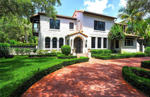 1822 Country Club Prado Gallery 2