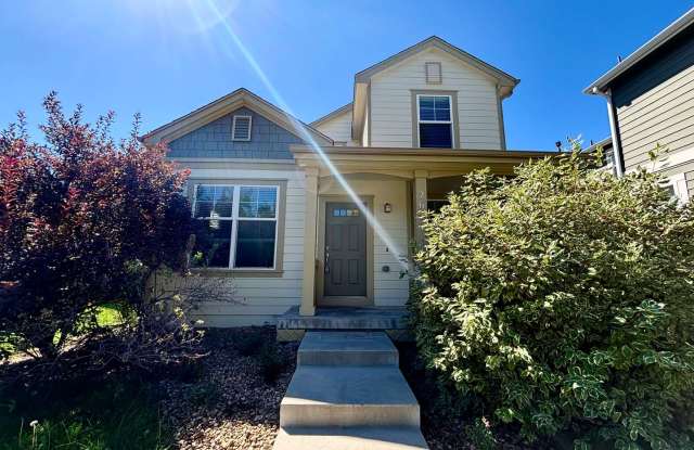 Spacious Living in a Desirable Fort Collins Neighborhood photos photos