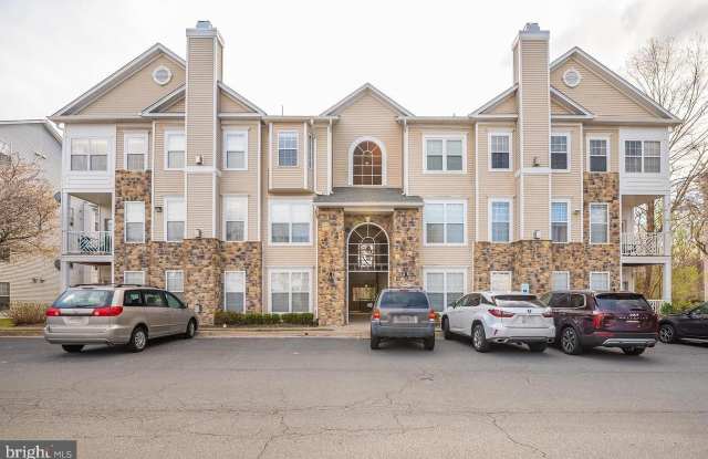 5932 FOUNDERS HILL DRIVE - 5932 Founders Hill Drive, Franconia, VA 22310