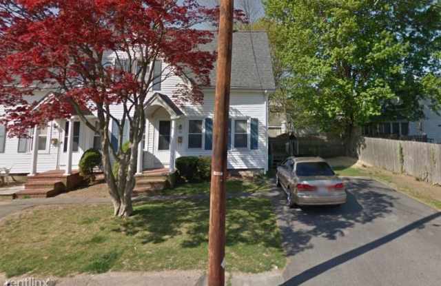 30 Arthur St - 30 Arthur St, Taunton, MA 02780