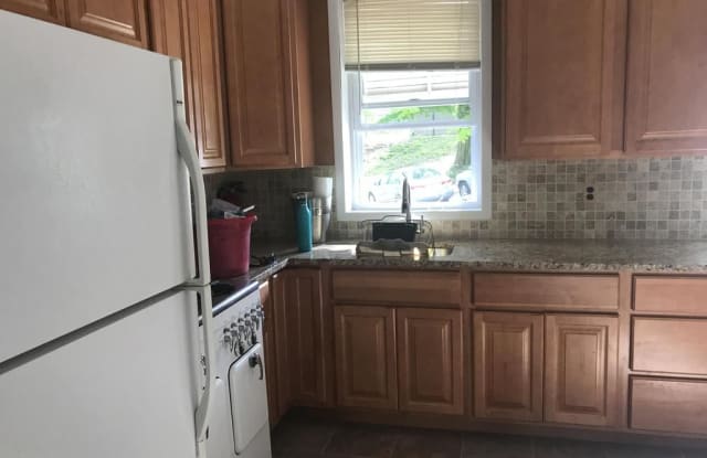 3618 Malden Ave - 3618 Malden Avenue, Baltimore, MD 21211