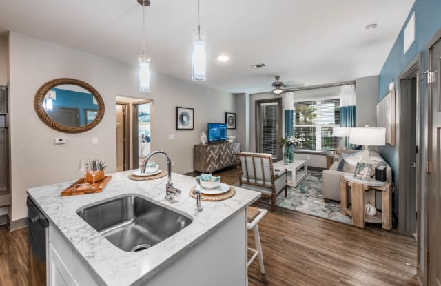 Olympus Emerald Coast Gallery 4