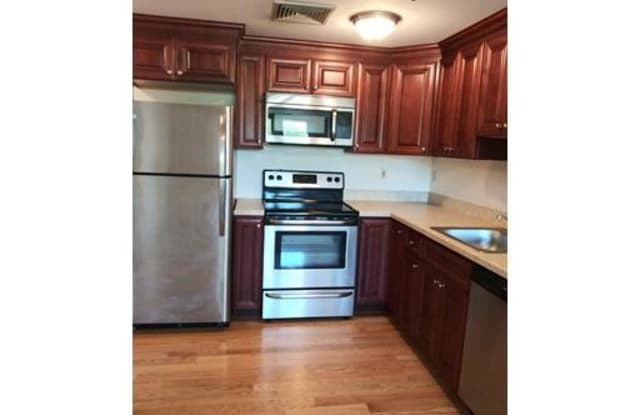 996 East Street - 996 Massachusetts Highway 27, Walpole, MA 02081