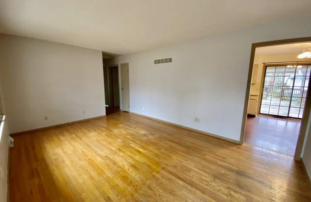 525 Northwest 88th Street Gallery 2