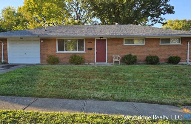 Beautiful 3 Bedroom 2 Full Bath Home Located in Colerain!! photos photos