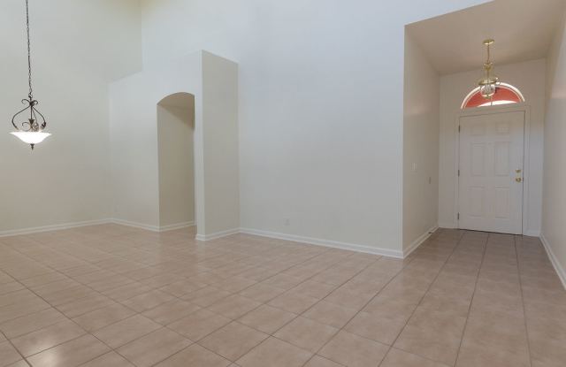 808 Carlyle Lane - 1 Gallery 4