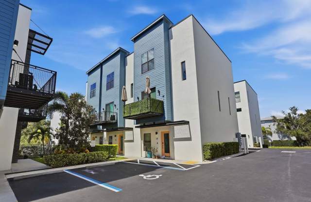 4810 W Mcelroy Ave Unit 29 Gallery 2