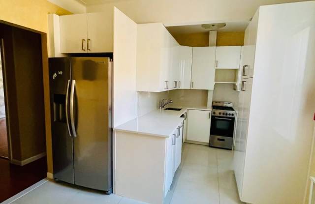 3130 Brighton 6th st photos photos