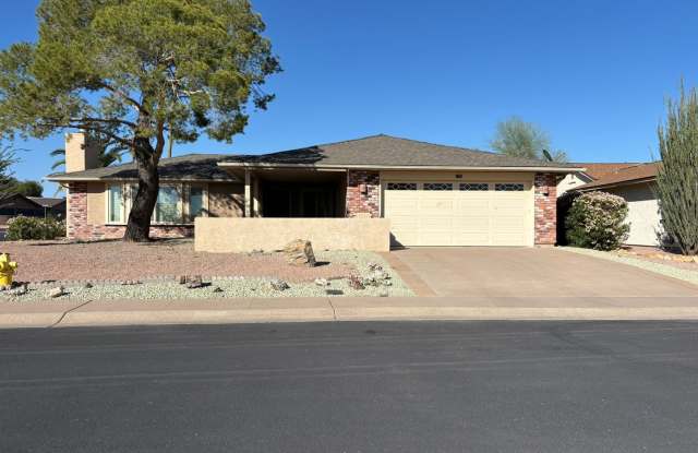 Welcome to this nicely updated 2 bed 2 bath home in Leisure World. A 45+ Active Adult Resort Community. Available starting now. photos photos