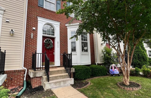 8711 CHORLEY WAY - 8711 Chorley Way, Linton Hall, VA 20136