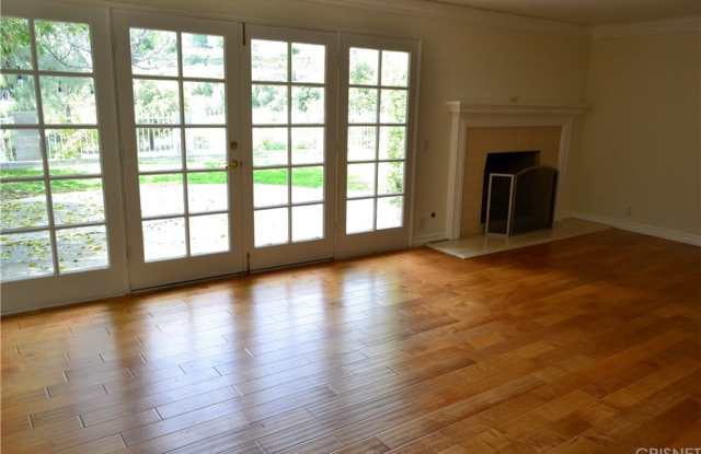 19265 Castlebay Lane Gallery 3