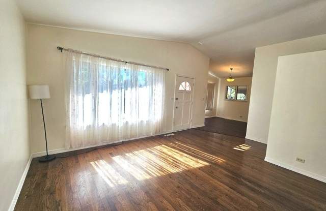 8522 W Normal Avenue W Gallery 2
