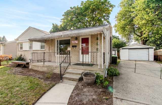 Stunning Updated 3-Bed Brick Ranch with Finished Basement Gallery 3