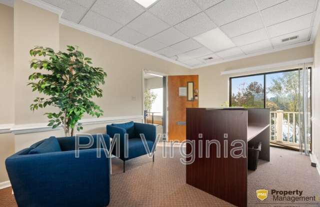 5267 Greenwich Road photos photos