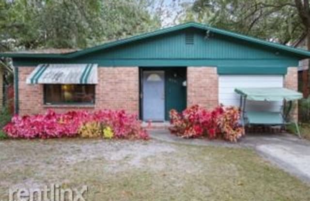 6591 Sunset Dr - 6591 Sunset Drive, Jacksonville, FL 32208