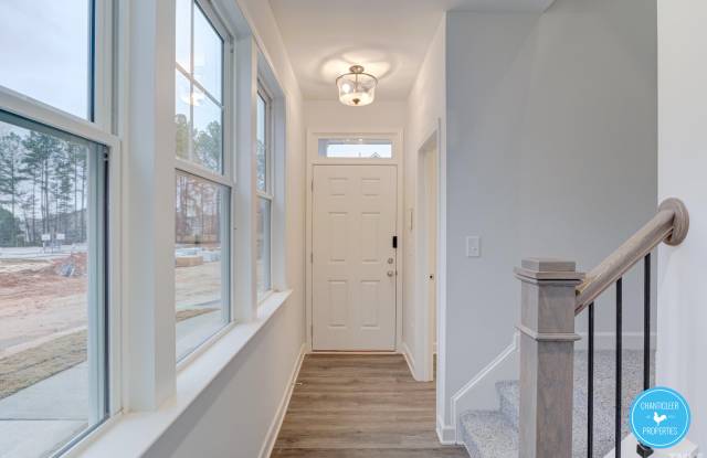 300 Conrad Lane - 1 Gallery 4