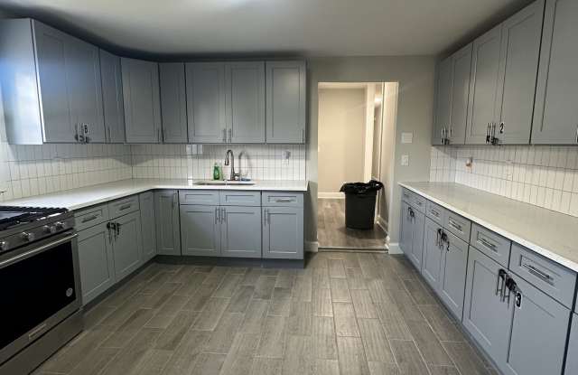 1065 Central Avenue - 1065 Central Avenue, Bridgeport, CT 06607