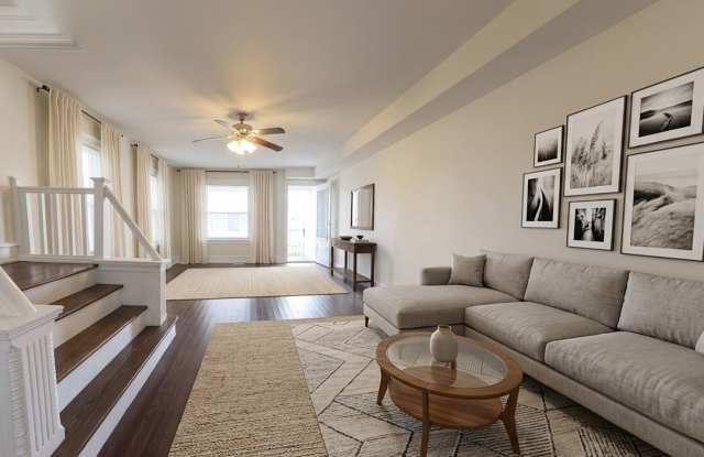 Newly Renovated 4BED 1.5BTH / Stainless Steel Appliances & Washer/Dryer Hookup! photos photos