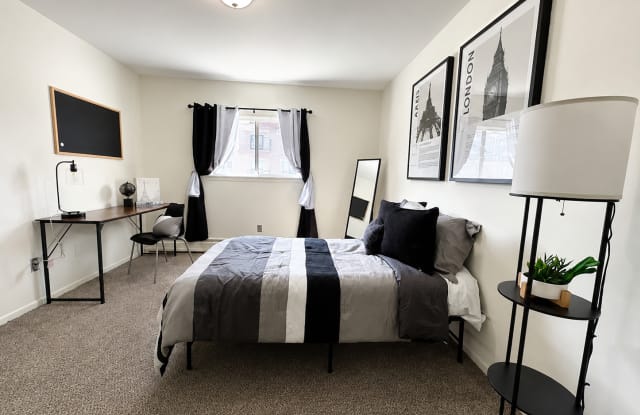 The Edge at 1815 - Student Housing Gallery 3