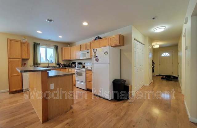 184 Droulliard Avenue photos photos