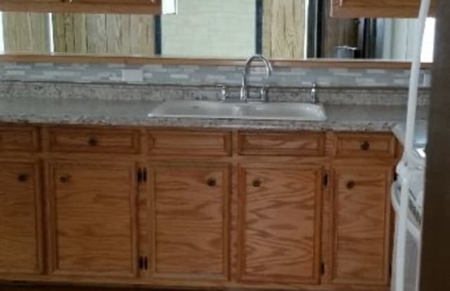 310 1st Ave - 310 1st Avenue West, Three Forks, MT 59752