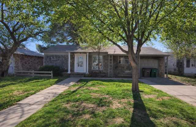 Updated 4 bedroom 1 bath home AVAILABLE NOW!! photos photos