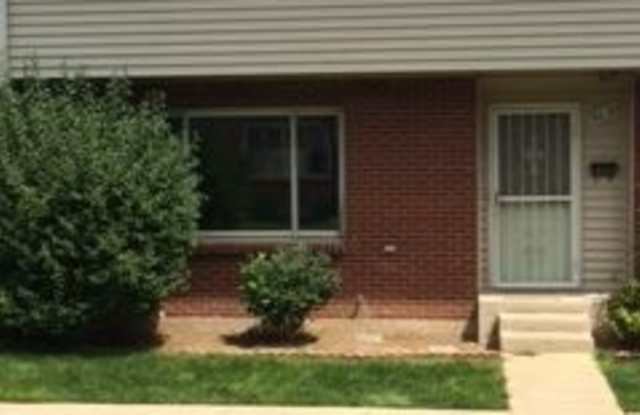 9238 E Lehigh Ave - 9238 East Lehigh Avenue, Denver, CO 80237