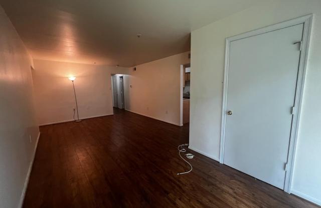 14909 CLEESE COURT Gallery 3