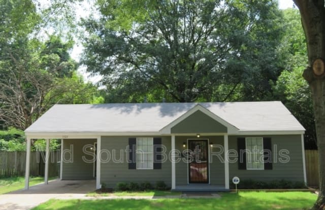 1322 Russwood Rd photos photos