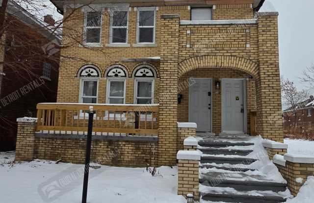 3745 W Grand St photos photos 3745 W Grand St photos photos